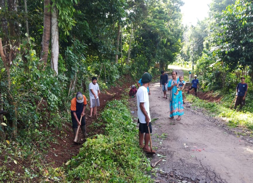 Detail Gambar Kerja Bakti Lingkungan Rumah Nomer 29