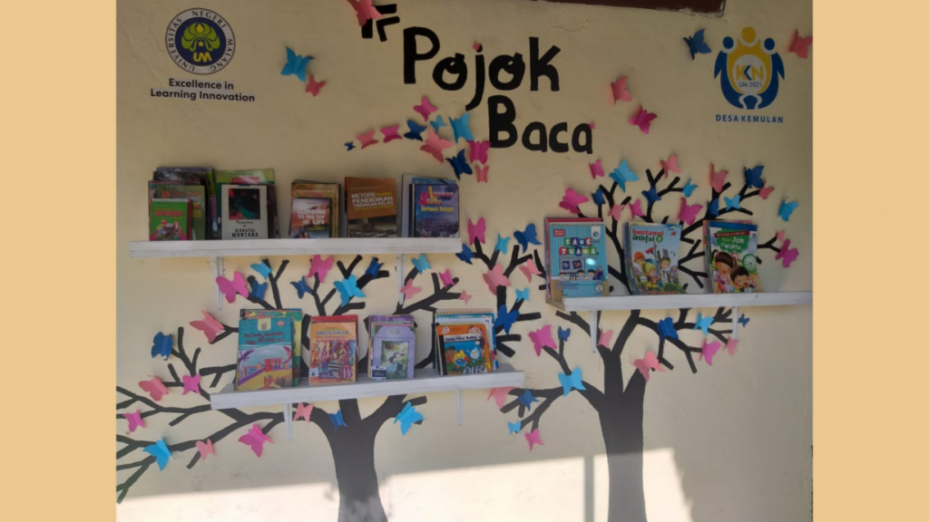 Detail Contoh Pojok Baca Nomer 4