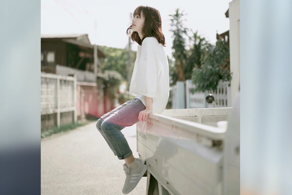 Detail Contoh Pose Model Nomer 16