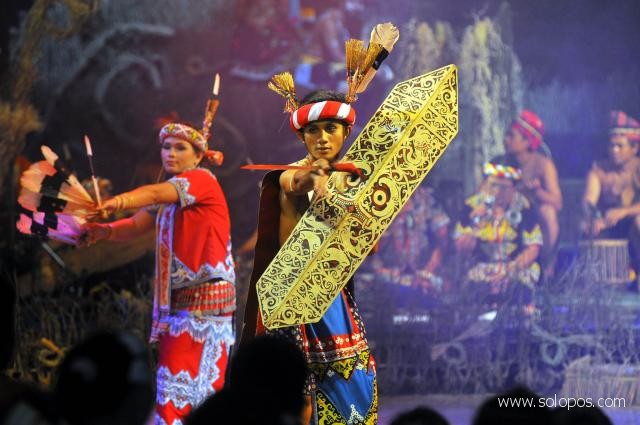 Detail Gambar Kesenian Indonesia Nomer 16