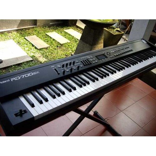 Detail Gambar Keyboard Alat Musik Nomer 13