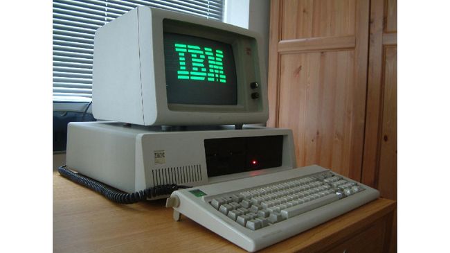 Detail Gambar Keyboard Komputer Pertama Nomer 30