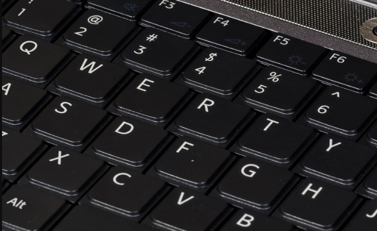 Detail Gambar Keyboard Komputer Pertama Nomer 8