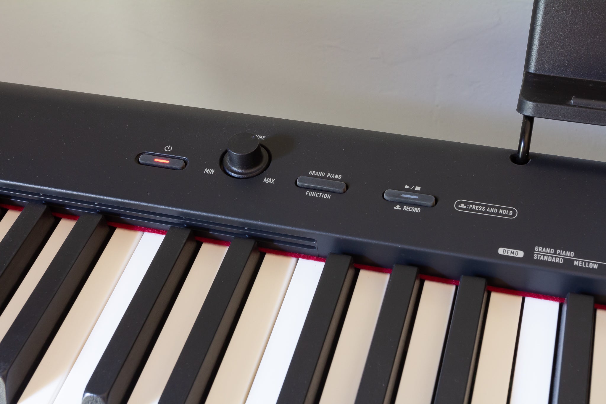 Detail Gambar Keyboard Piano Nomer 33