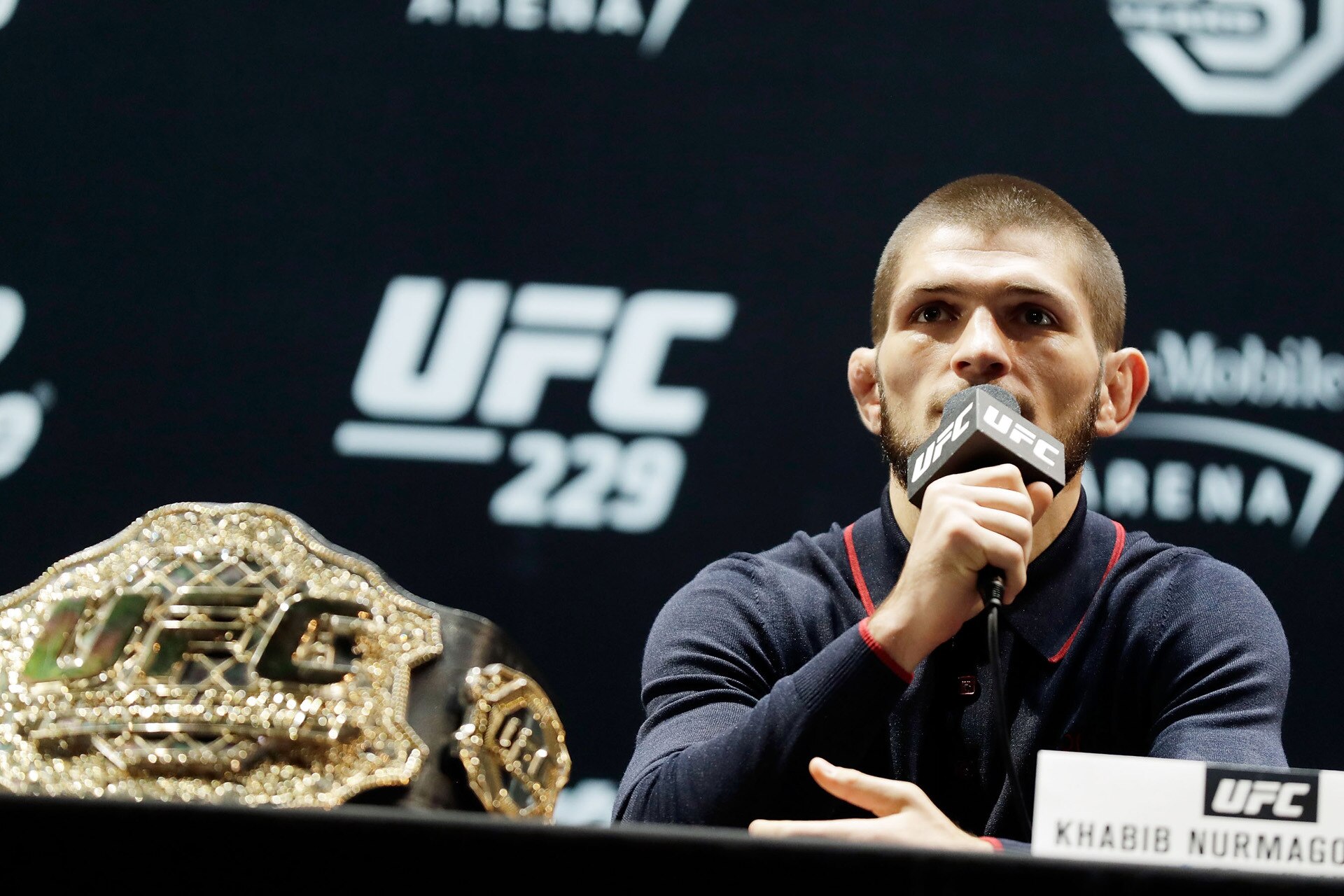 Detail Gambar Khabib Nurmagomedov Nomer 30