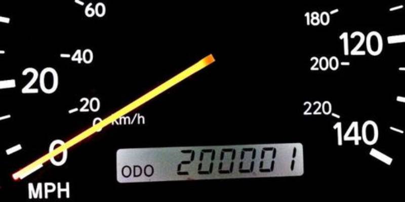 Detail Gambar Kilometer Mobil Nomer 15