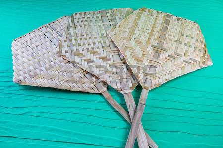 Detail Gambar Kipas Dari Bambu Nomer 34