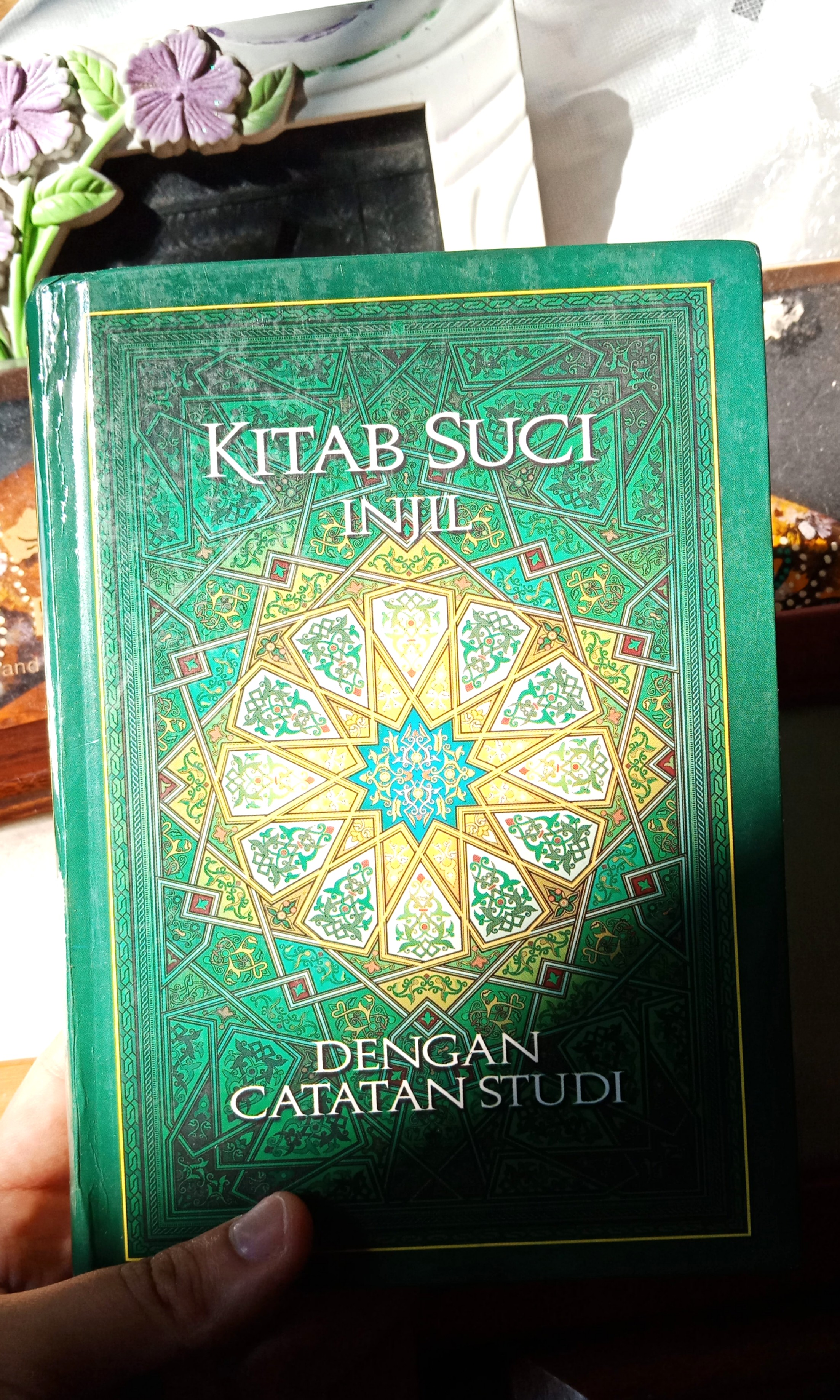 Detail Gambar Kitab Injil Nomer 22