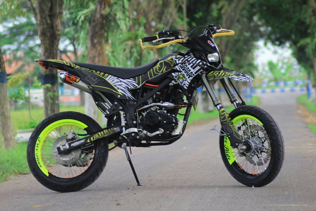 Detail Gambar Klx Supermoto Nomer 38