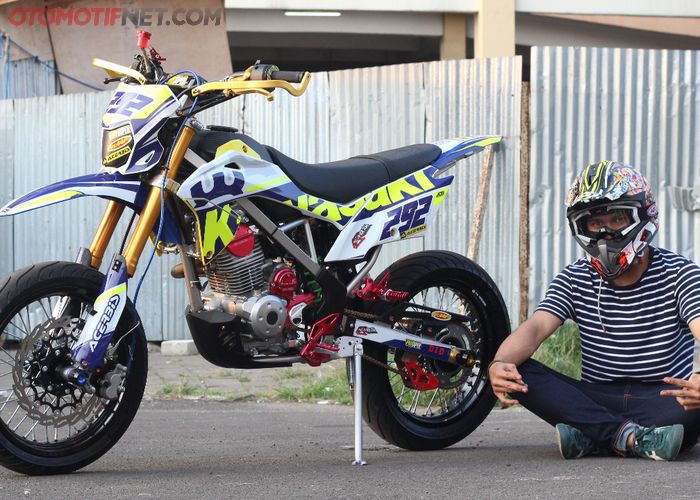 Detail Gambar Klx Supermoto Nomer 47