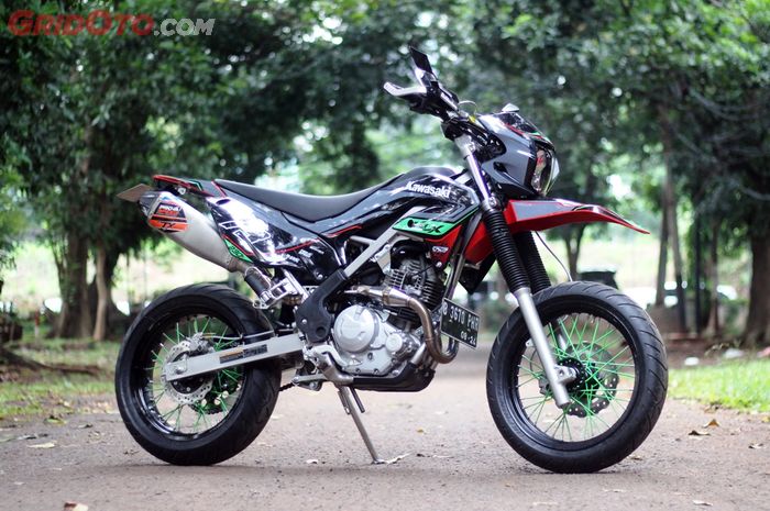 Detail Gambar Klx Supermoto Nomer 10