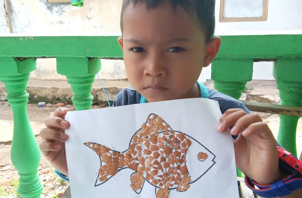 Detail Gambar Kolase Ikan Nemo Nomer 38