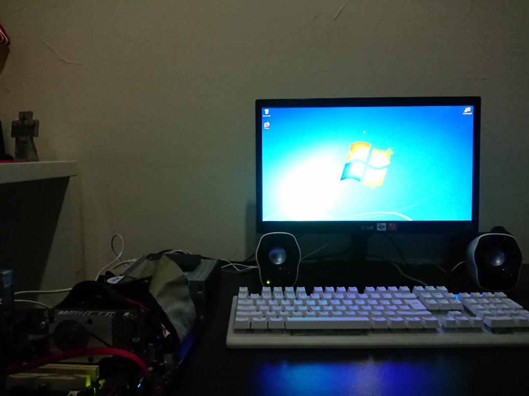 Detail Gambar Komputer Kantor Nomer 9