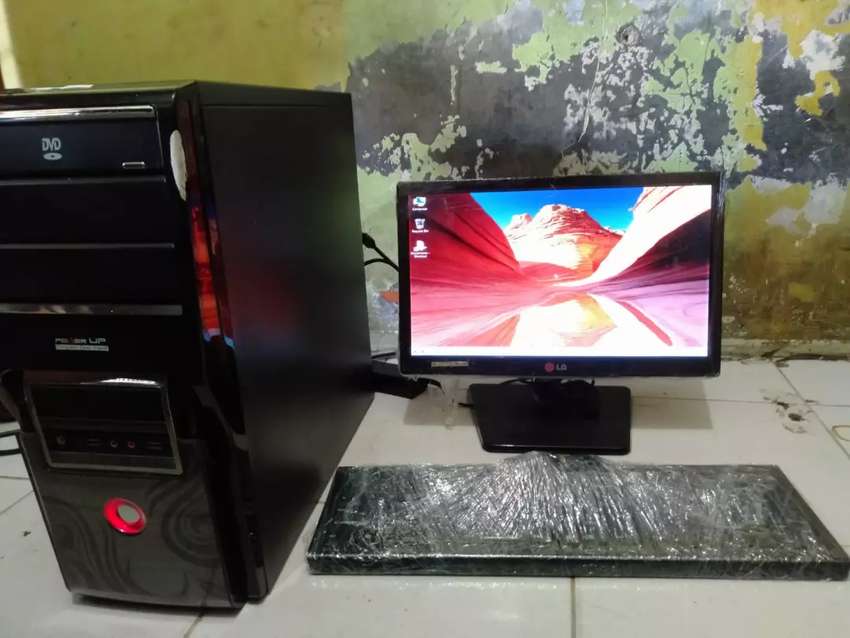 Detail Gambar Komputer Kantor Nomer 22