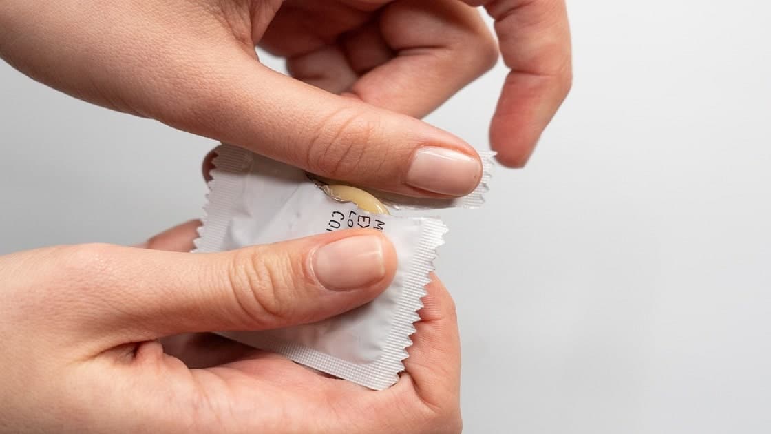 Detail Gambar Kondom Saat Dipakai Nomer 34