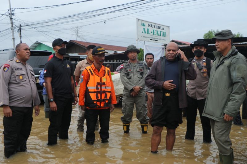 Detail Gambar Korban Banjir Nomer 51