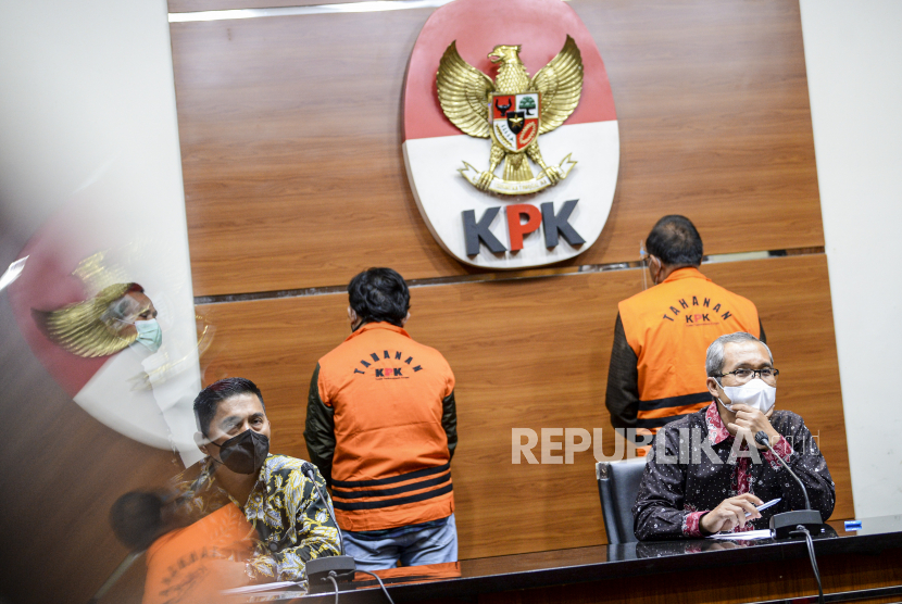 Detail Gambar Korupsi Laba Perusahaan Nomer 46