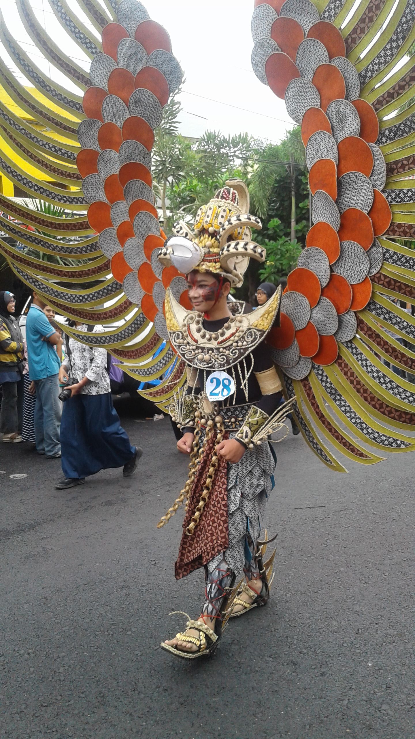 Detail Gambar Kostum Karnaval Nomer 37