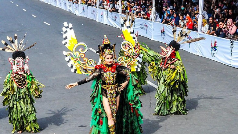 Detail Gambar Kostum Karnaval Nomer 46