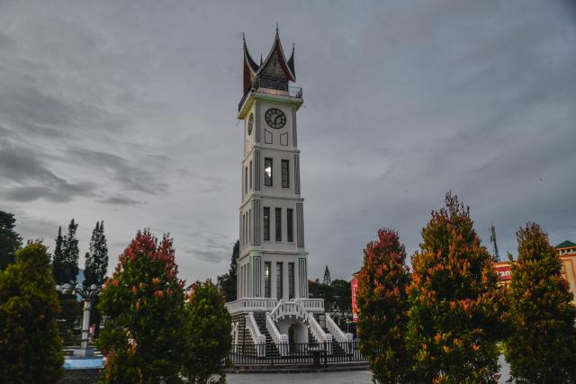 Detail Gambar Kota Bukittinggi Nomer 35