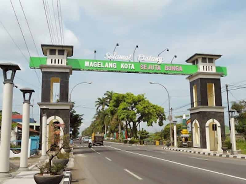 Detail Gambar Kota Magelang Dilihat Dari Atas Udara Nomer 26