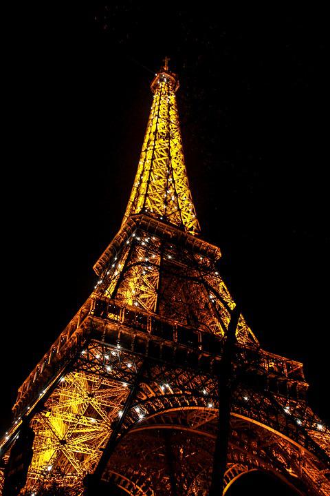 Detail Gambar Kota Paris Di Malam Hari Nomer 11