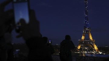 Detail Gambar Kota Paris Di Malam Hari Nomer 45