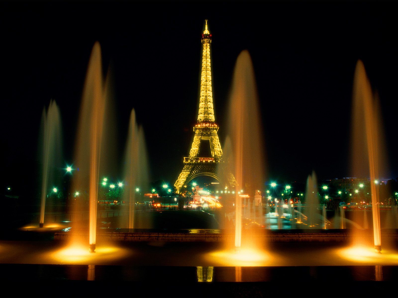 Detail Gambar Kota Paris Di Malam Hari Nomer 49