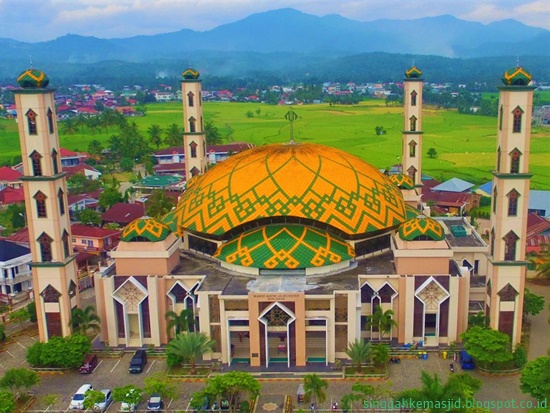 Detail Gambar Kota Pinrang Gambar Islamic Center Dato Tiro Nomer 45