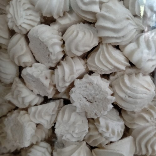 Detail Gambar Kue Bangkit Nomer 13