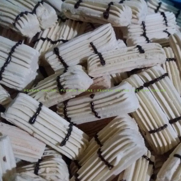 Detail Gambar Kue Bangkit Nomer 49