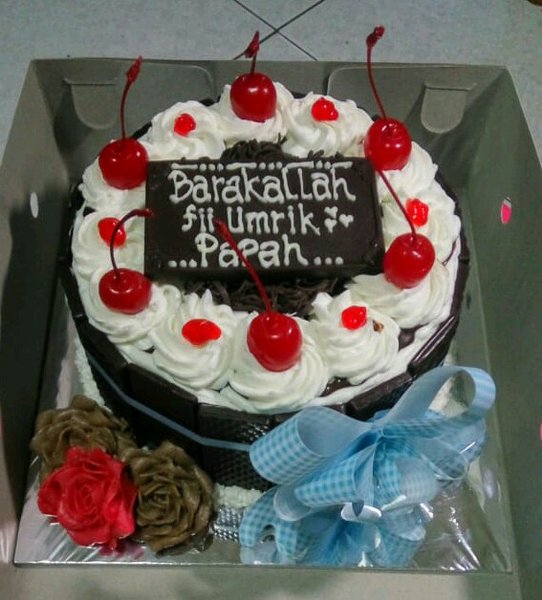 Detail Gambar Kue Black Forest Mini Nomer 32