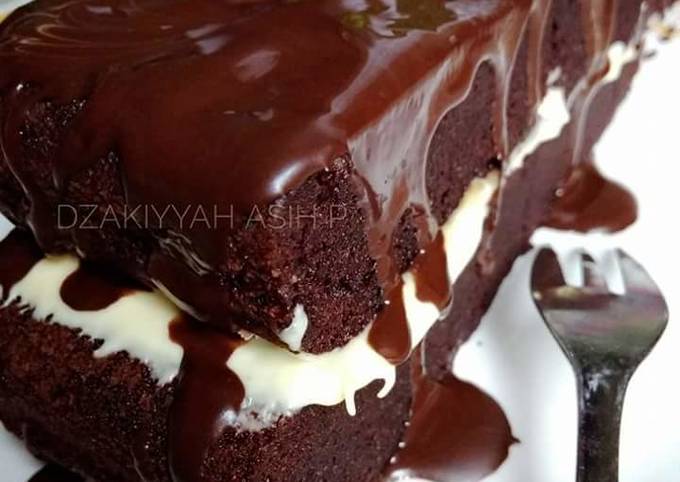 Detail Gambar Kue Coklat Meleleh Nomer 24