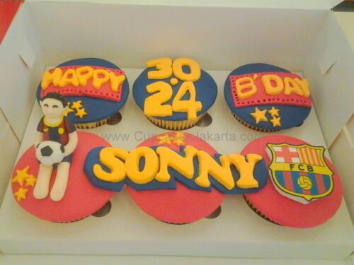 Detail Gambar Kue Cupcake Gambar Bola Nomer 42