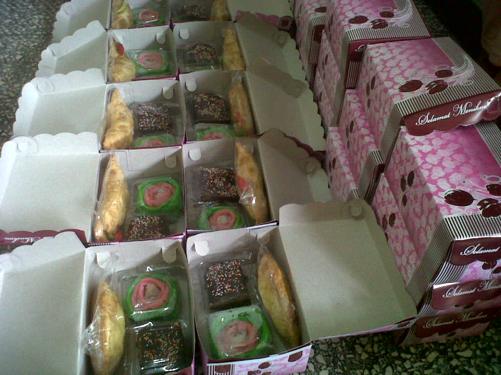 Detail Gambar Kue Dus Nomer 6