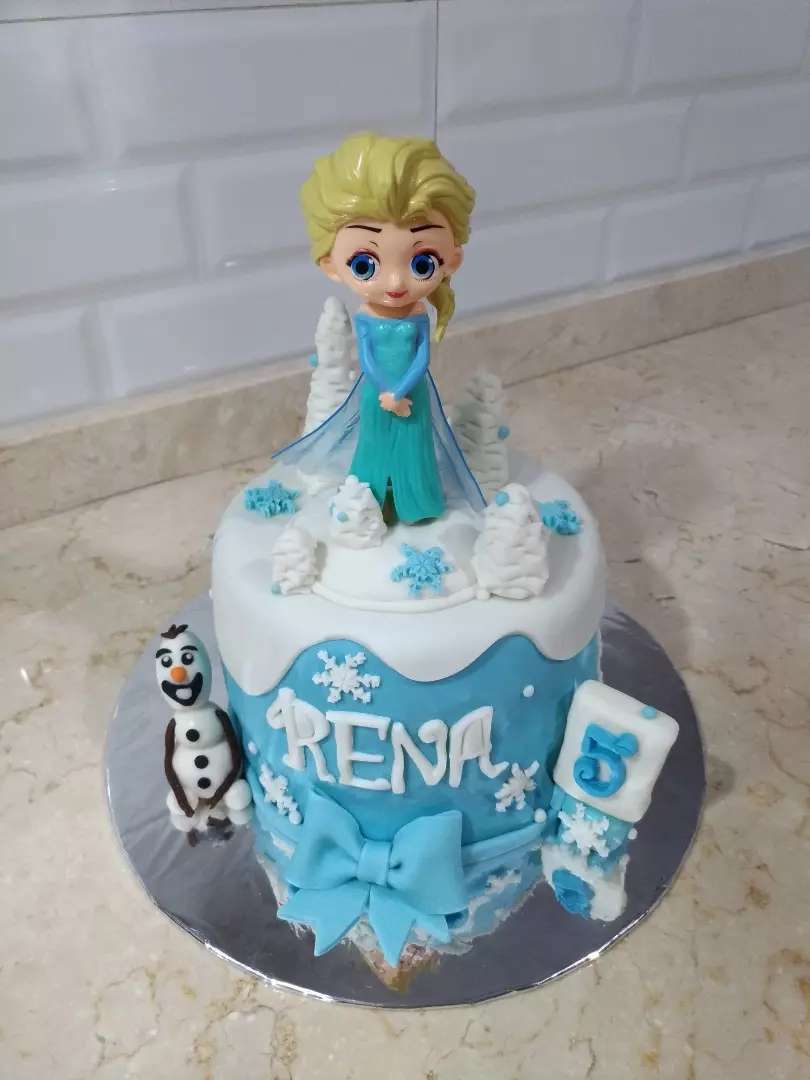 Detail Gambar Kue Hut Frozen Nomer 57