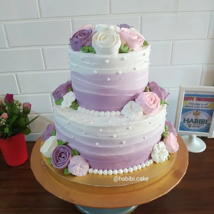 Detail Gambar Kue Pengantin 2 Tingkat Nomer 21