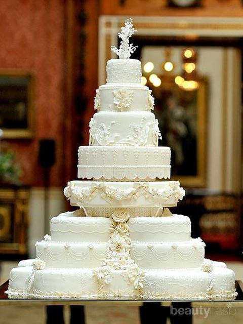 Detail Gambar Kue Pernikahan Nomer 15