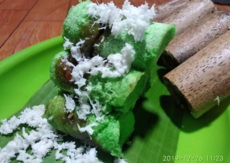 Detail Gambar Kue Putu Nomer 49