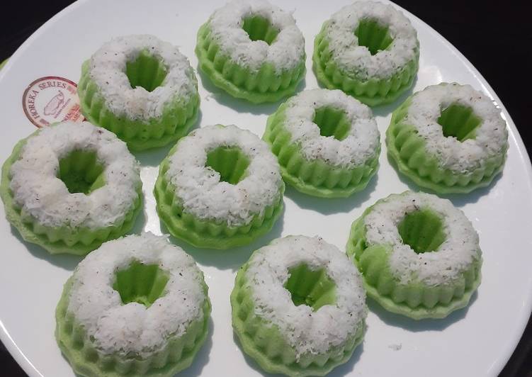 Detail Gambar Kue Putu Ayu Nomer 34