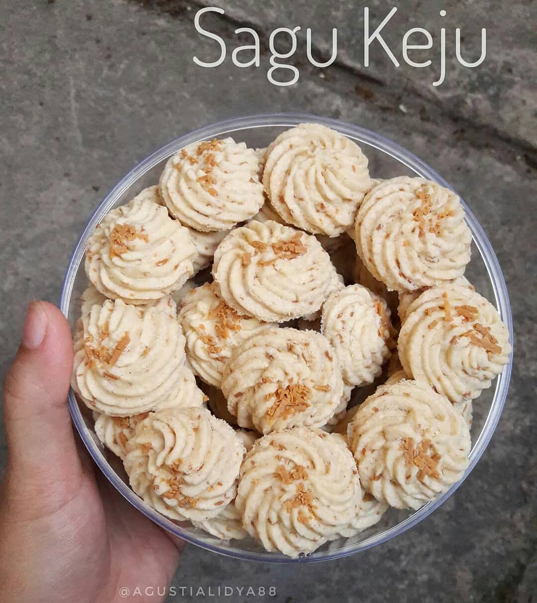 Detail Gambar Kue Sagu Keju Nomer 40