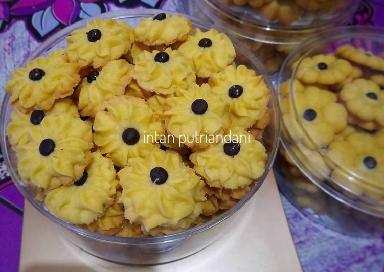 Detail Gambar Kue Semprit Nomer 42