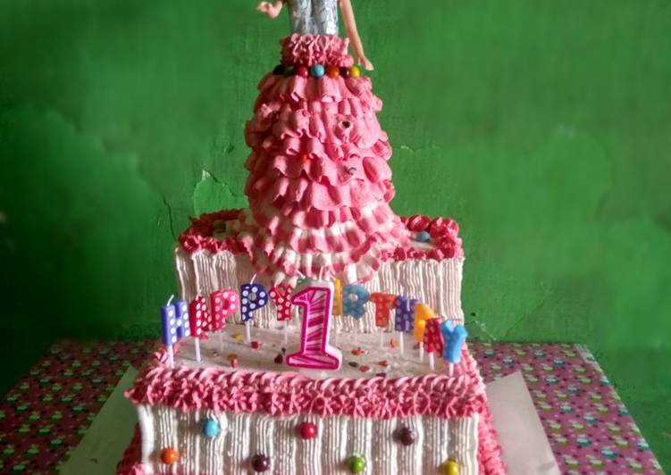 Detail Gambar Kue Tart Barbie Nomer 10