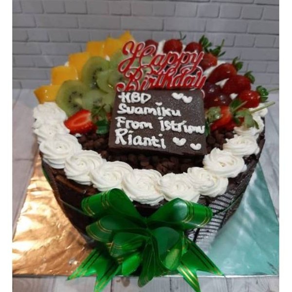 Detail Gambar Kue Tart Black Forest Terbaru Nomer 45