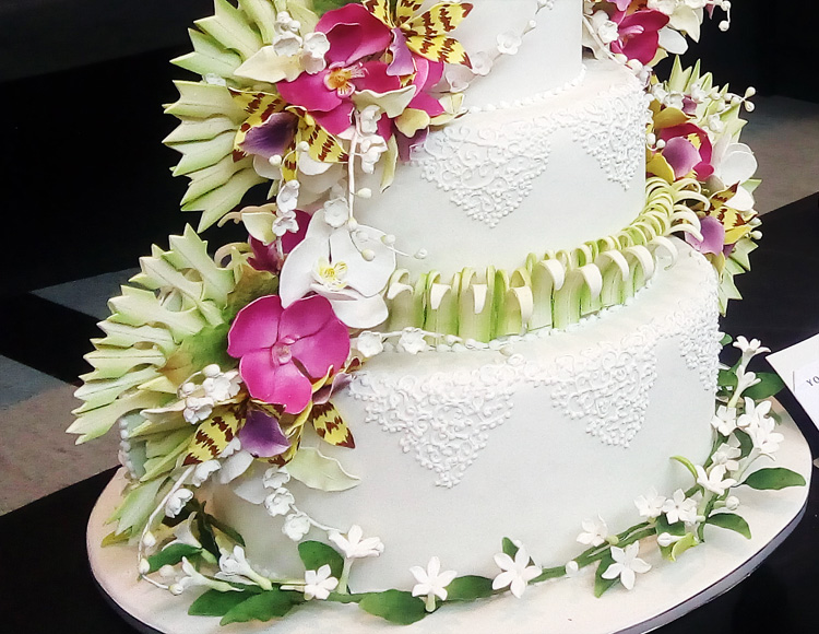 Detail Gambar Kue Tart Pengantin Nomer 22