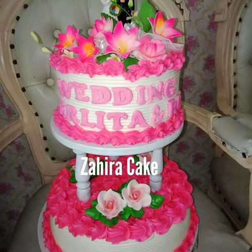 Detail Gambar Kue Tart Pengantin Nomer 55