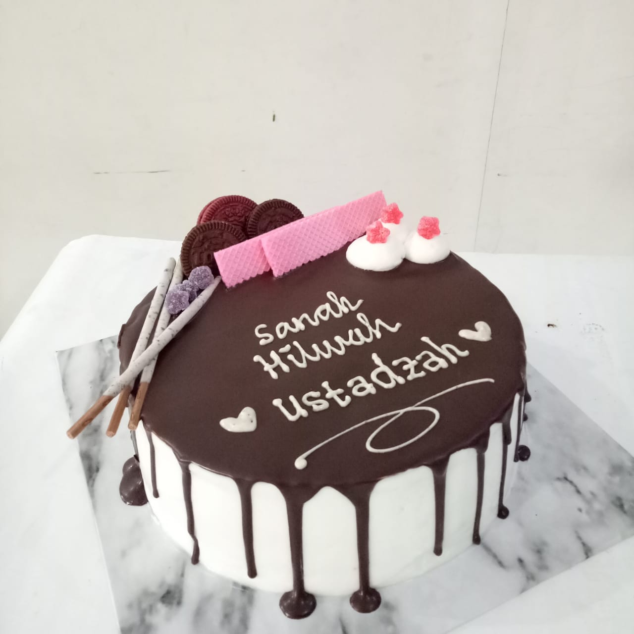 Detail Gambar Kue Tart Siram Coklat Nomer 50