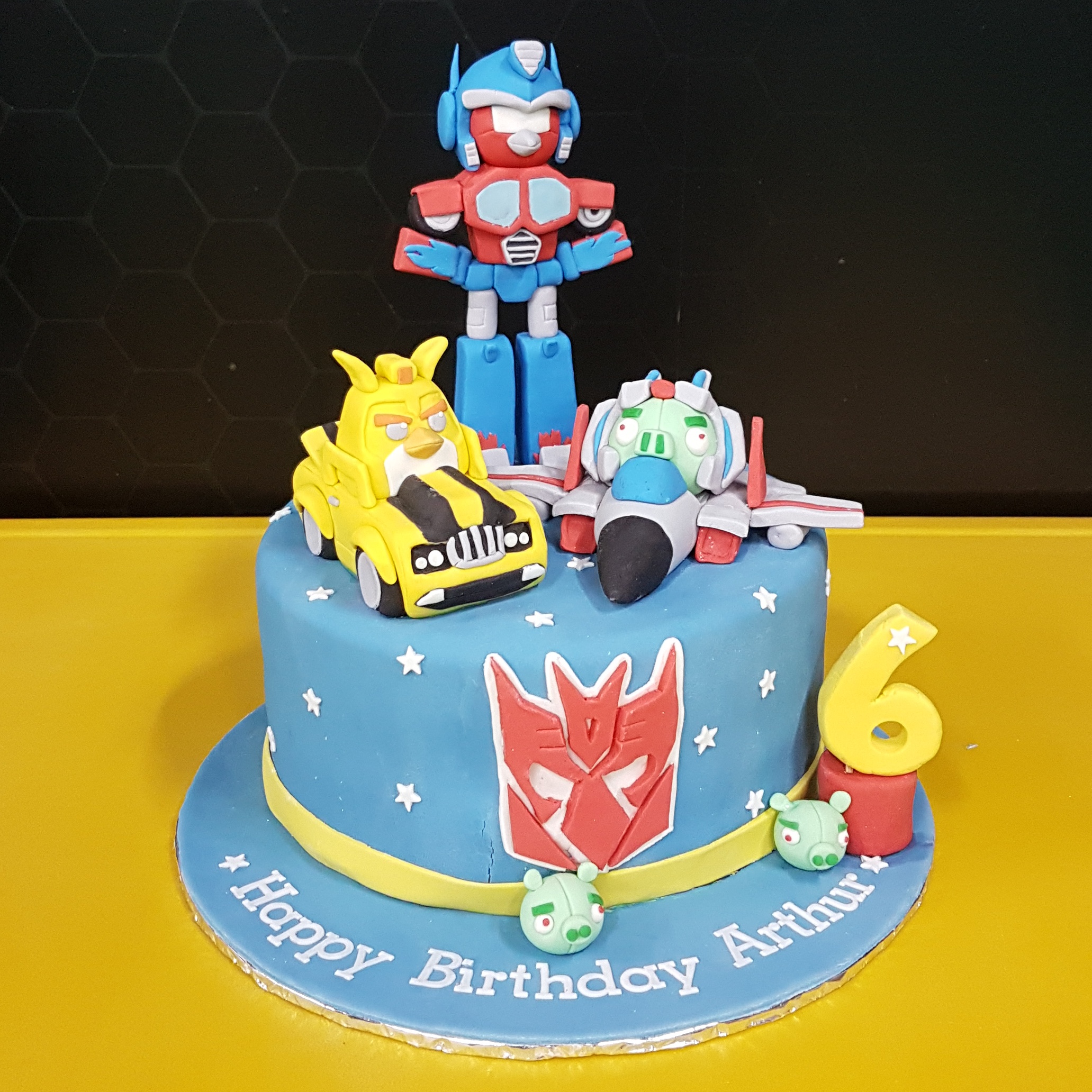 Detail Gambar Kue Tart Transformers Nomer 40