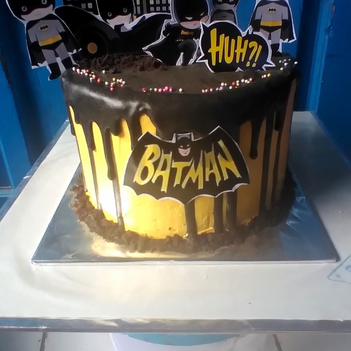 Detail Gambar Kue Ulang Tahun Batman Nomer 15