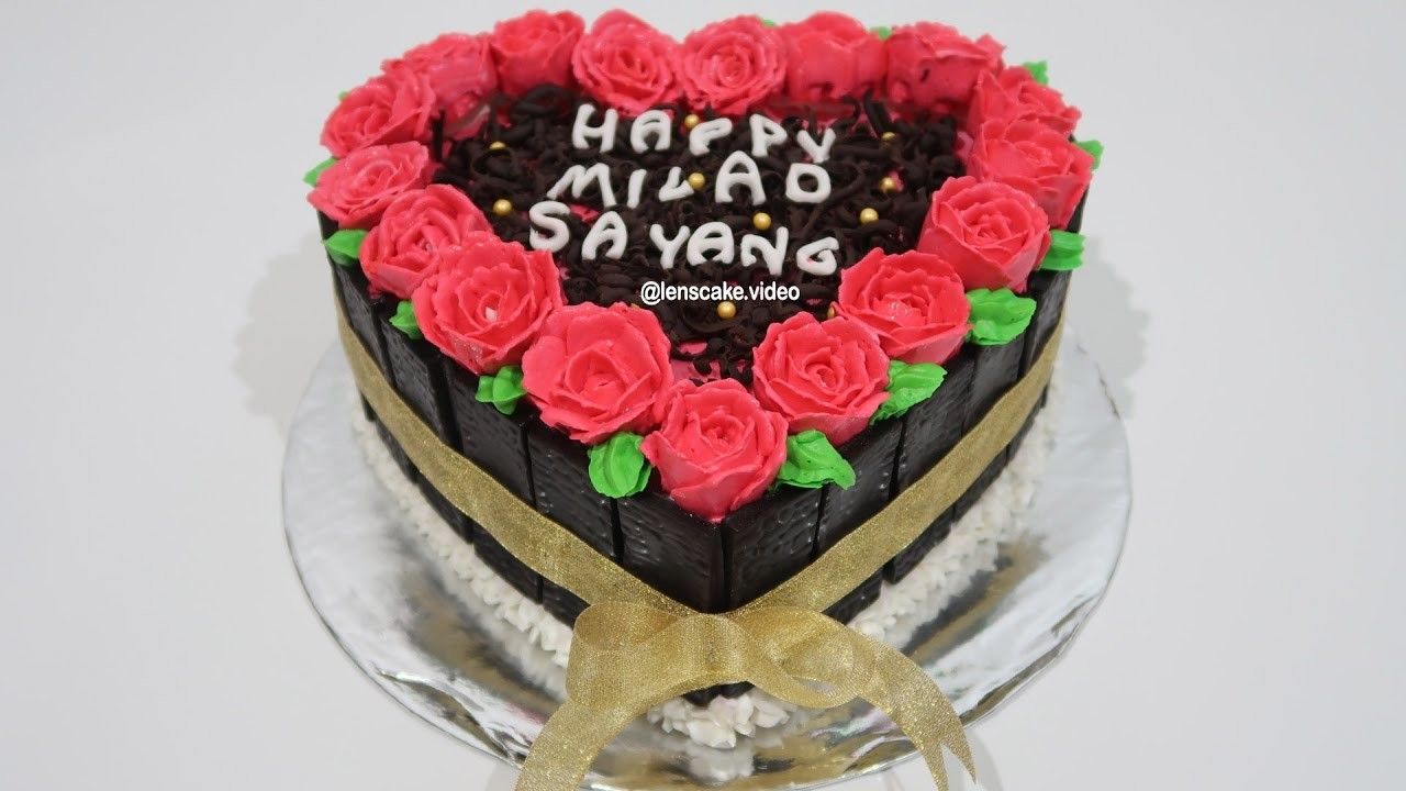 Detail Gambar Kue Ulang Tahun Bentuk Love Nomer 2